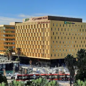 Express - - Grand Arenas By Ihg מלון